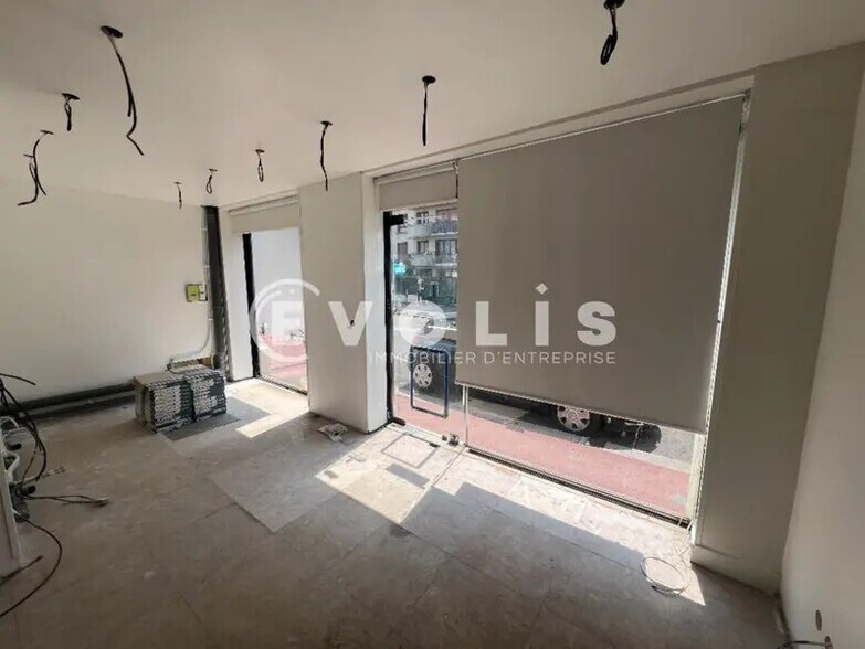 Office in Saint-Maur-des-Fossés to rent - Interior Photo - Image 1 of 9