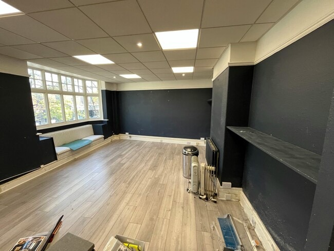 More details for 12 London Rd, Alderley Edge - Office to Rent