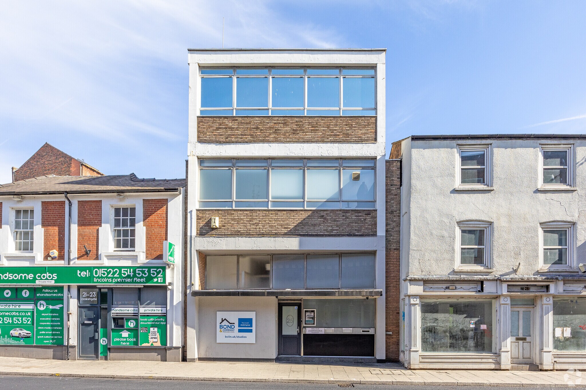 25 Clasketgate, Lincoln for sale Building Photo- Image 1 of 1