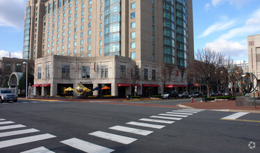 1820 Discovery Dr, Reston, VA for rent Building Photo- Image 1 of 2