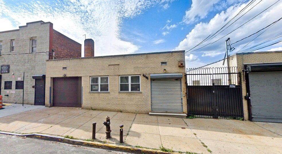 4461 Bronx Blvd, Bronx, NY for sale - Building Photo - Image 1 of 1