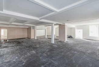 Victory Rd, Portland to rent Interior Photo- Image 1 of 3