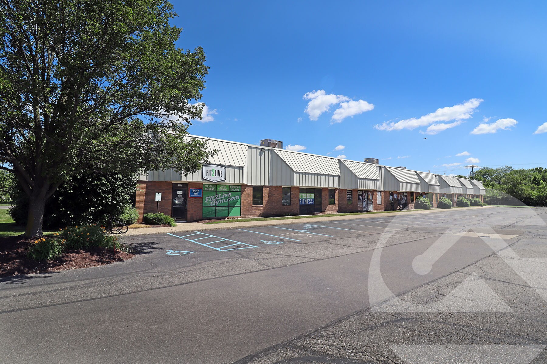 3951-3985 Varsity Dr, Ann Arbor, MI for sale Building Photo- Image 1 of 1