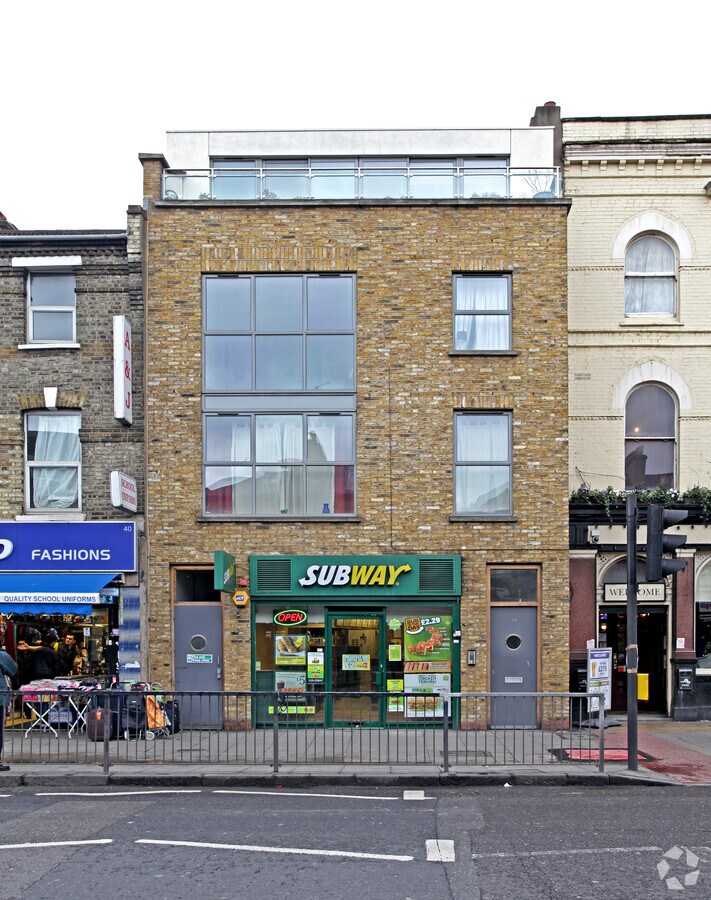 38 Seven Sisters Rd, London, N7 6AA UK