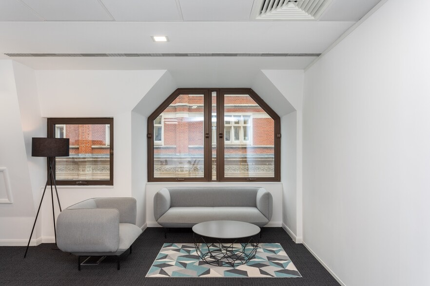 2 Tallis St, London to rent - Interior Photo - Image 3 of 10
