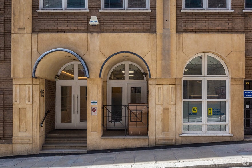 11-15 St Mary At Hl, London to rent - Building Photo - Image 3 of 6