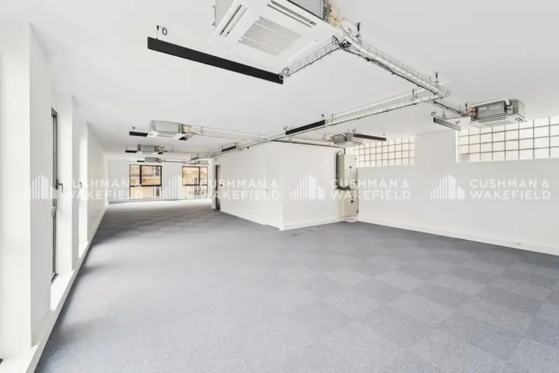 14-18 Rue Chartran, Neuilly-sur-Seine to rent - Building Photo - Image 3 of 14