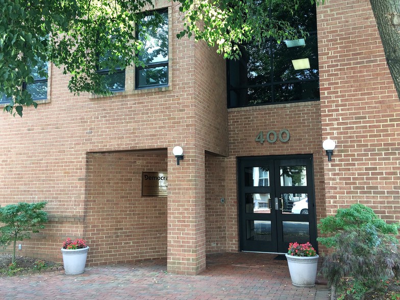 400 N Columbus St, Alexandria, VA for rent - Building Photo - Image 1 of 1