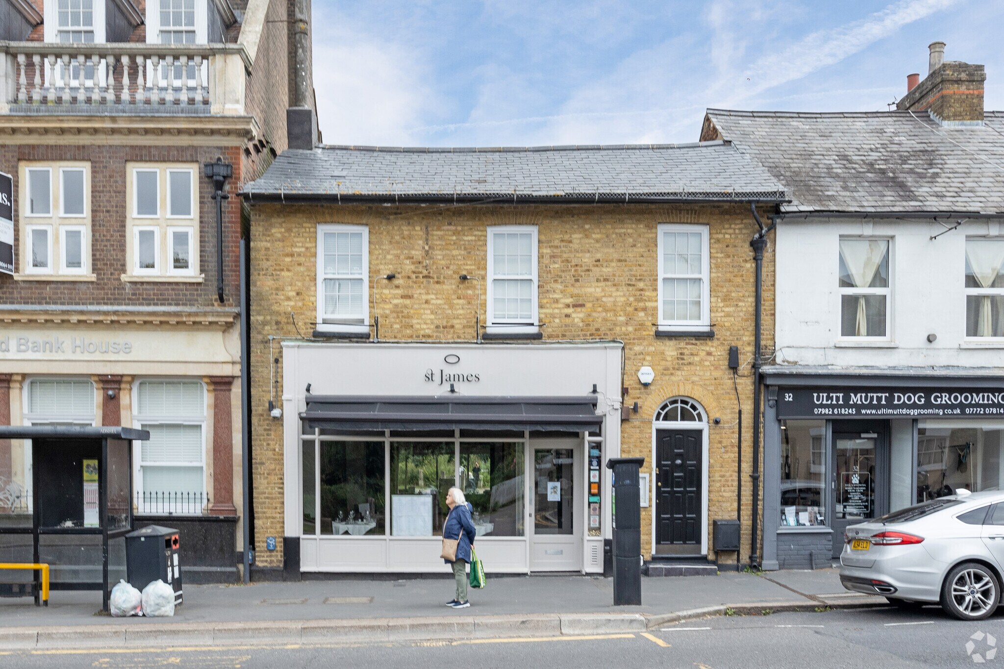 30 High St, Bushey for sale Primary Photo- Image 1 of 1