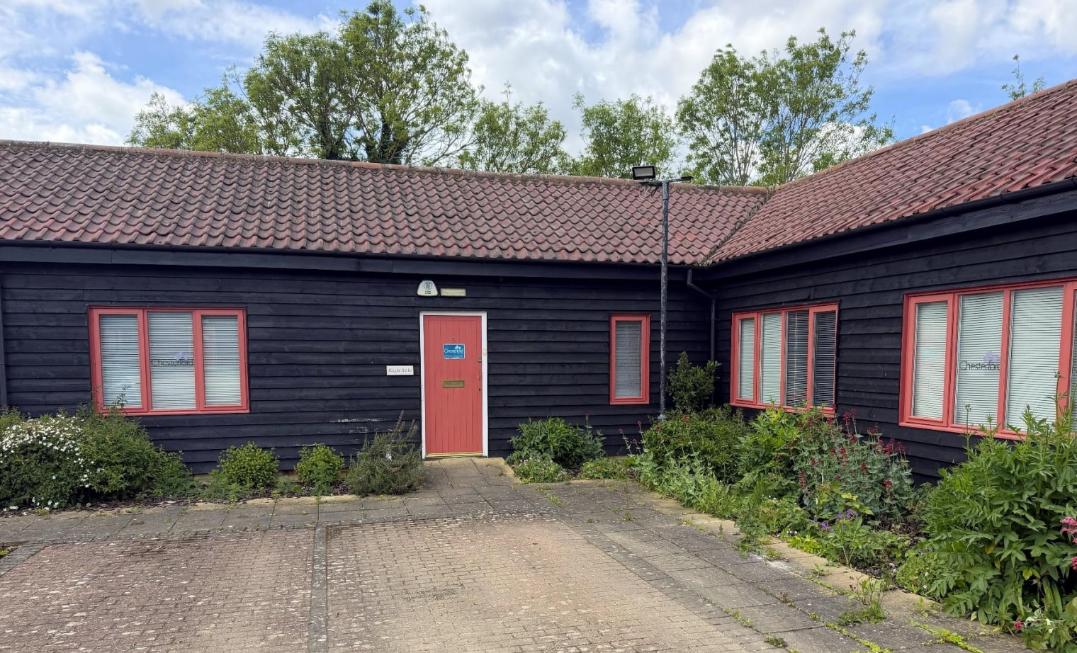Walden Rd, Saffron Walden to rent Building Photo- Image 1 of 3