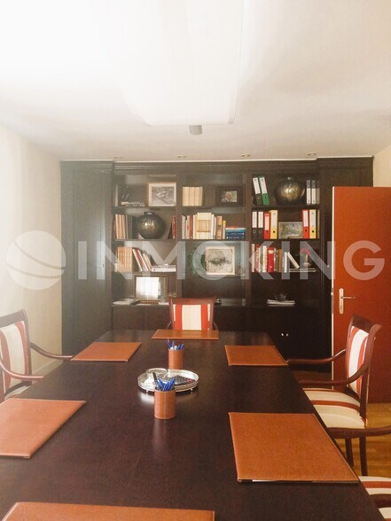 Office in Madrid, Madrid to rent - Interior Photo - Image 3 of 3
