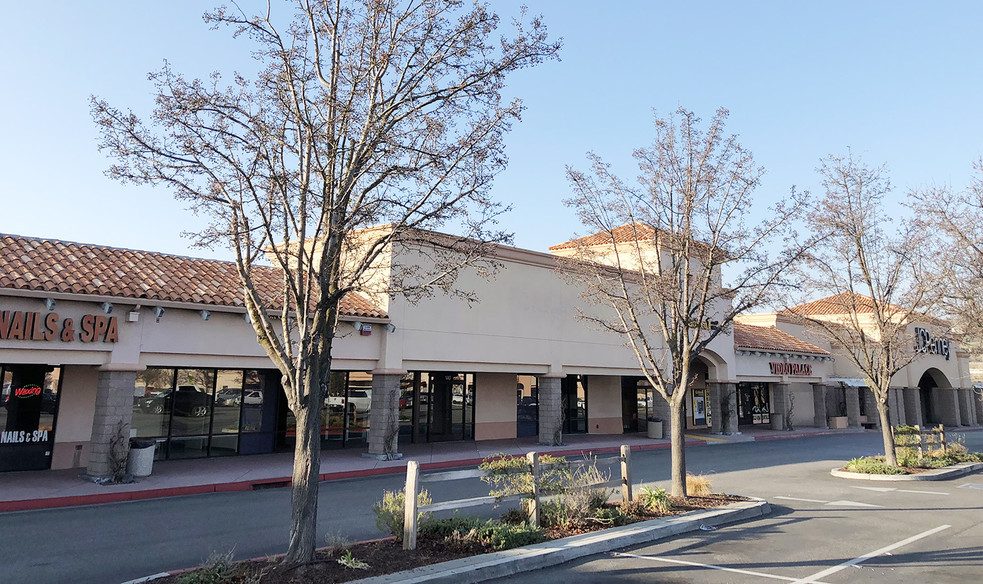 90-194 Niblick Rd, Paso Robles, CA for rent - Building Photo - Image 2 of 5