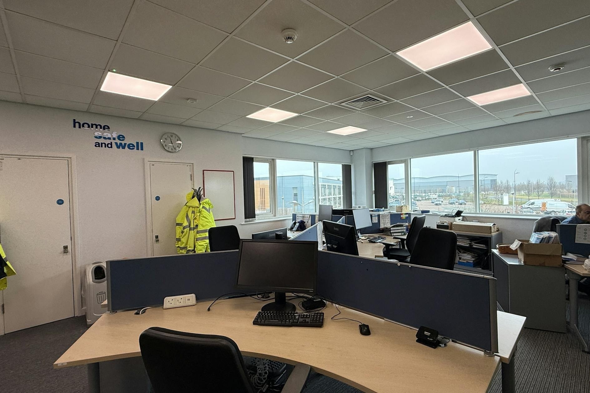 Peel Ave, Wakefield to rent Interior Photo- Image 1 of 9