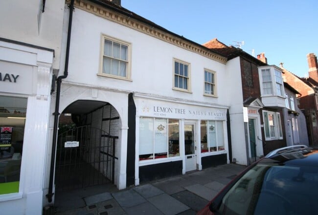 More details for 91 Castle St, Salisbury - Retail to Rent