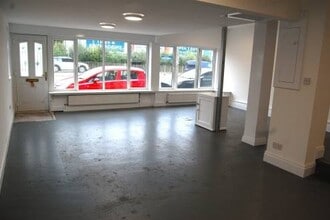 61 Clifford St, Chorley to rent Interior Photo- Image 1 of 8