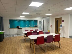 The Friary, Cardiff to rent Interior Photo- Image 2 of 2