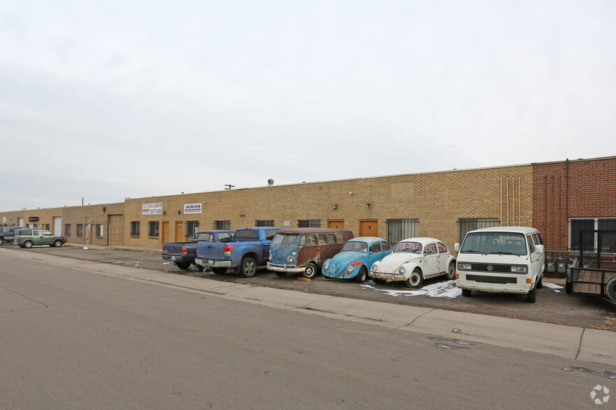 2370 S Kalamath St, Denver, CO for rent - Building Photo - Image 3 of 6