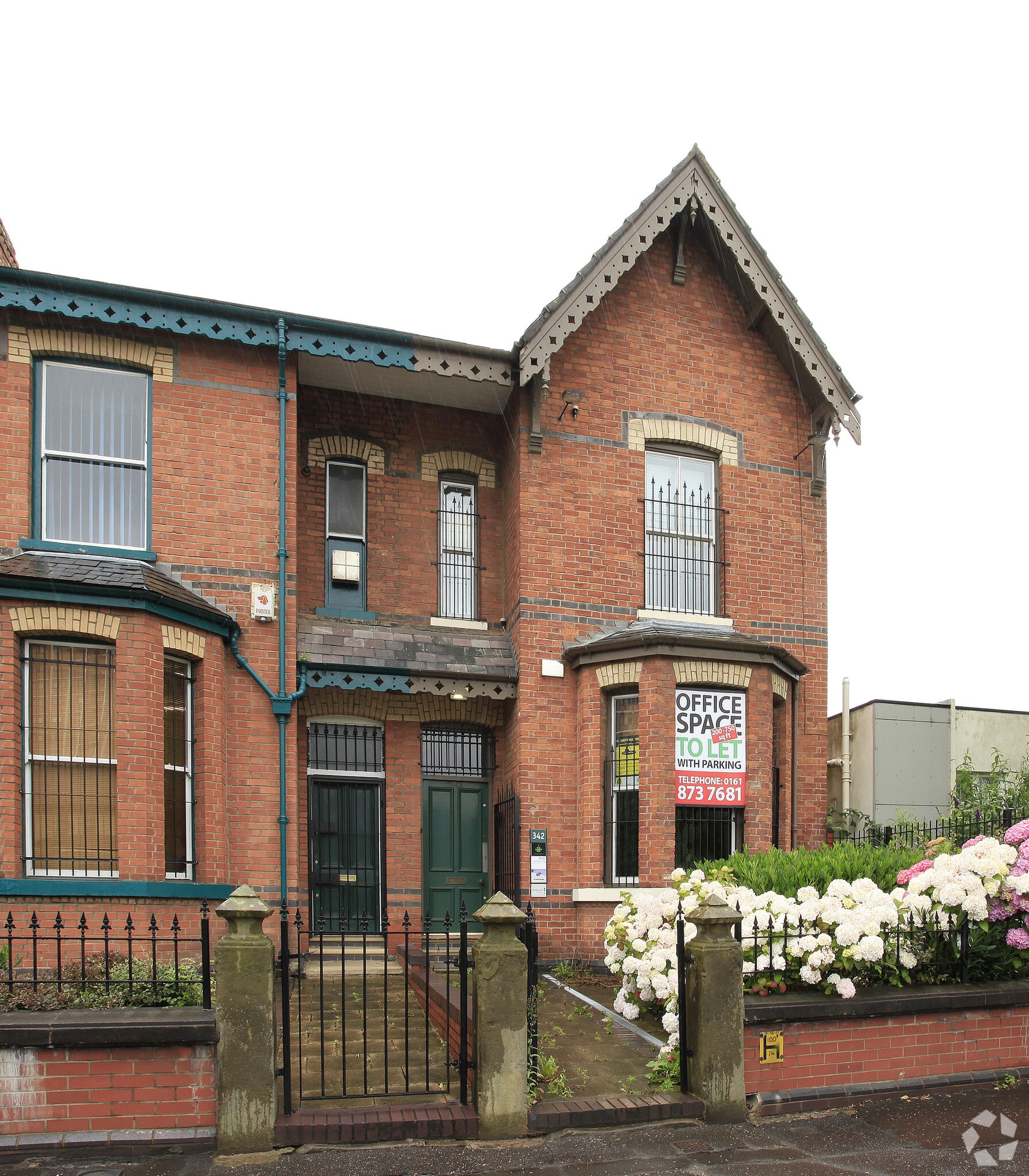 342 Chester Rd, Manchester for sale Primary Photo- Image 1 of 1