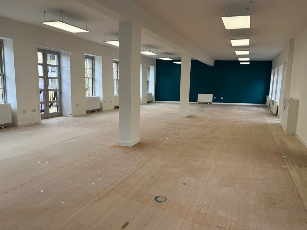 21-25 Carlton Ct, Glasgow to rent Interior Photo- Image 1 of 4