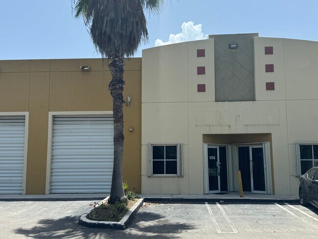 More details for 9450 NW 58th St, Miami, FL - Industrial to Rent