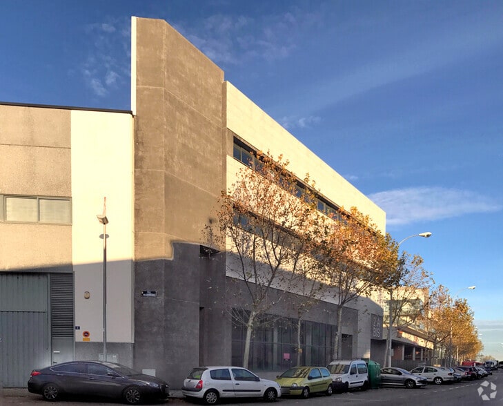 Office in Alcorcón, Madrid for sale - Primary Photo - Image 1 of 1