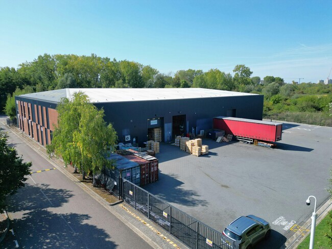 More details for 4-8 Veridion Way, Erith - Office, Industrial to Rent