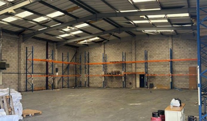 Oldham Rd, Manchester to rent Interior Photo- Image 1 of 2