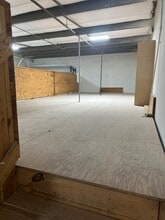 4110 Enterprise Ave, Naples, FL to rent Interior Photo- Image 1 of 8