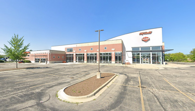 Dealership & Retail Strip Center portfolio of 2 properties for sale on LoopNet.co.uk Building Photo- Image 1 of 3