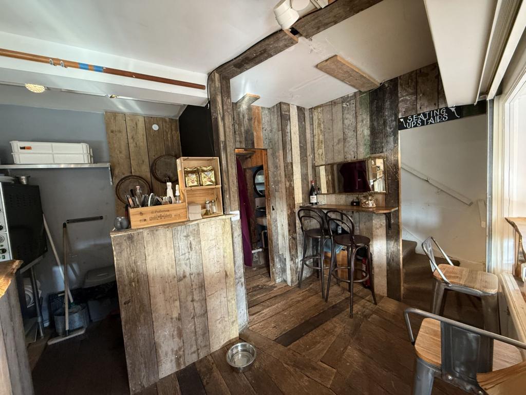 18A Prospect Rd, Hythe for sale Building Photo- Image 1 of 1