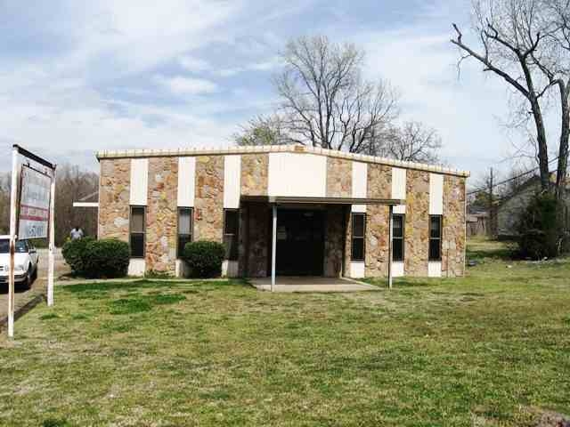 2000 W Ferguson Rd, Mount Pleasant, TX for sale - Primary Photo - Image 1 of 1