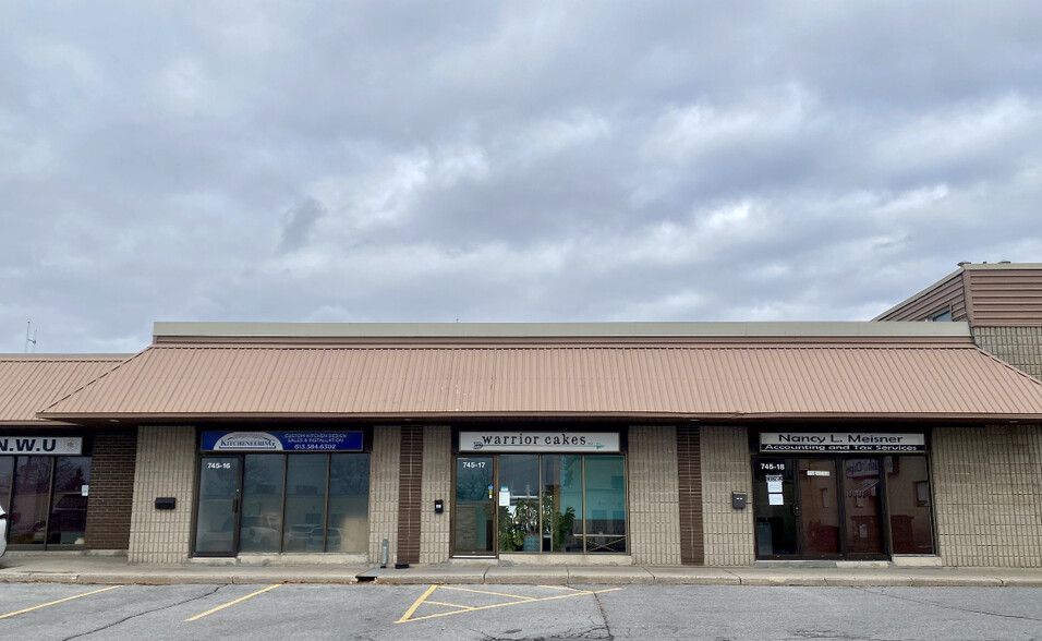 745 Gardiners Rd, Kingston, ON for rent - Building Photo - Image 1 of 10