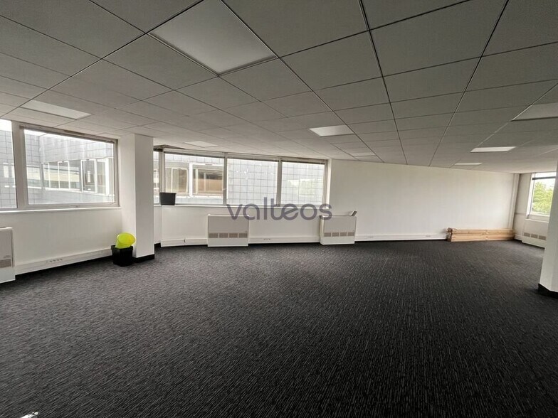 Office in Labège to rent - Interior Photo - Image 3 of 9