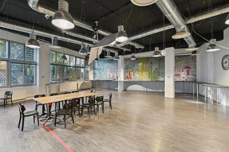 Office in Saint-Ouen-sur-Seine to rent - Interior Photo - Image 3 of 12