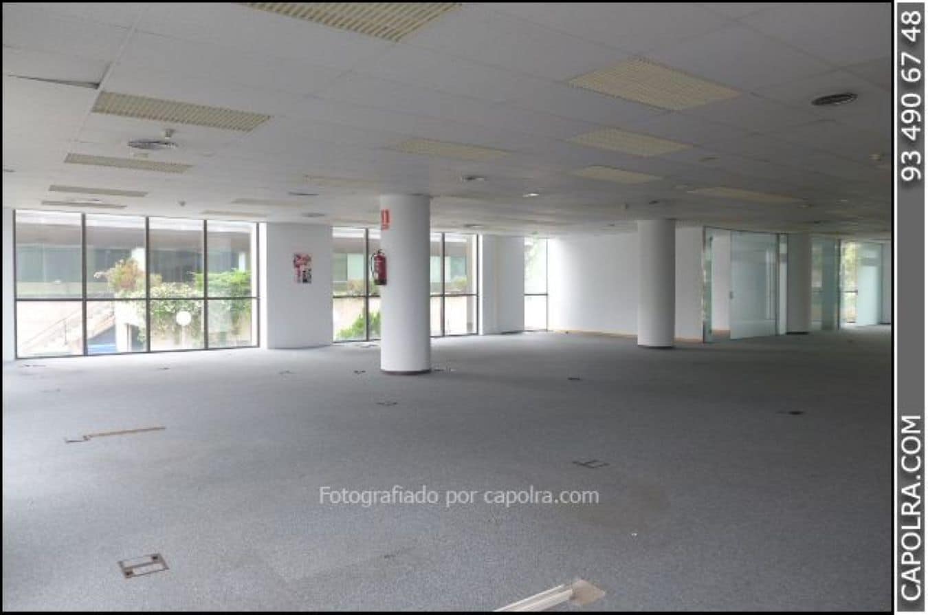 Carrer de Frederic Mompou, 5, Sant Just Desvern, Barcelona to rent Interior Photo- Image 1 of 15