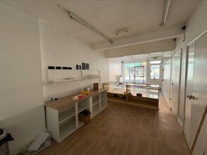 54 Nottingham Rd, Eastwood to rent Interior Photo- Image 2 of 5