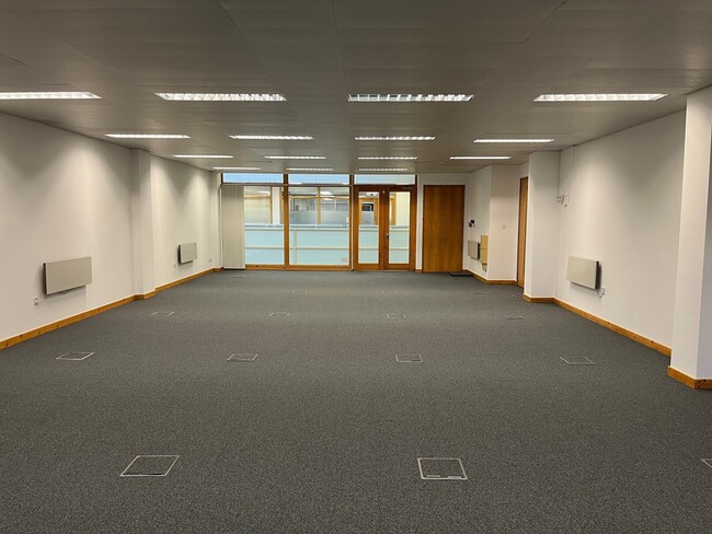 More details for Chalkdell Dr, Milton Keynes - Office to Rent