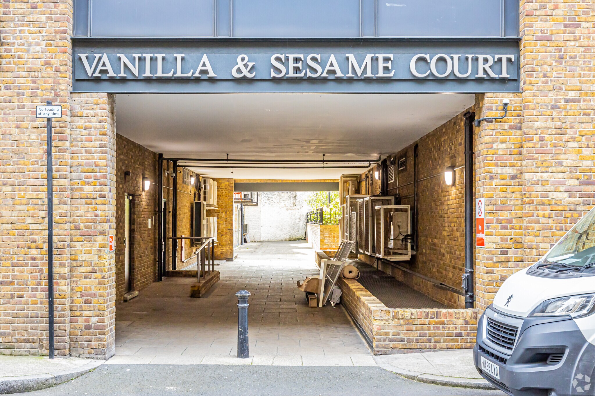 43-44A Curlew St, London for sale Building Photo- Image 1 of 1