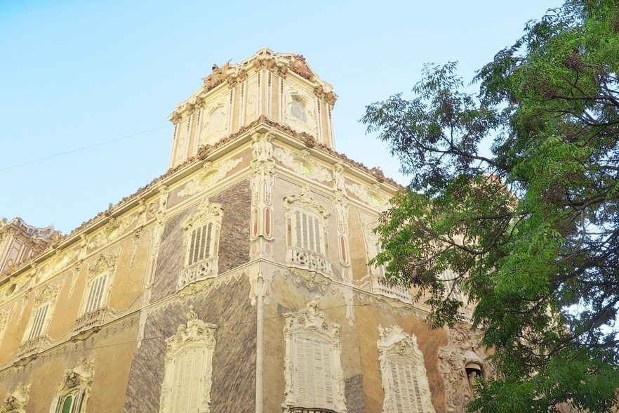 Retail in València to rent - Building Photo - Image 3 of 20