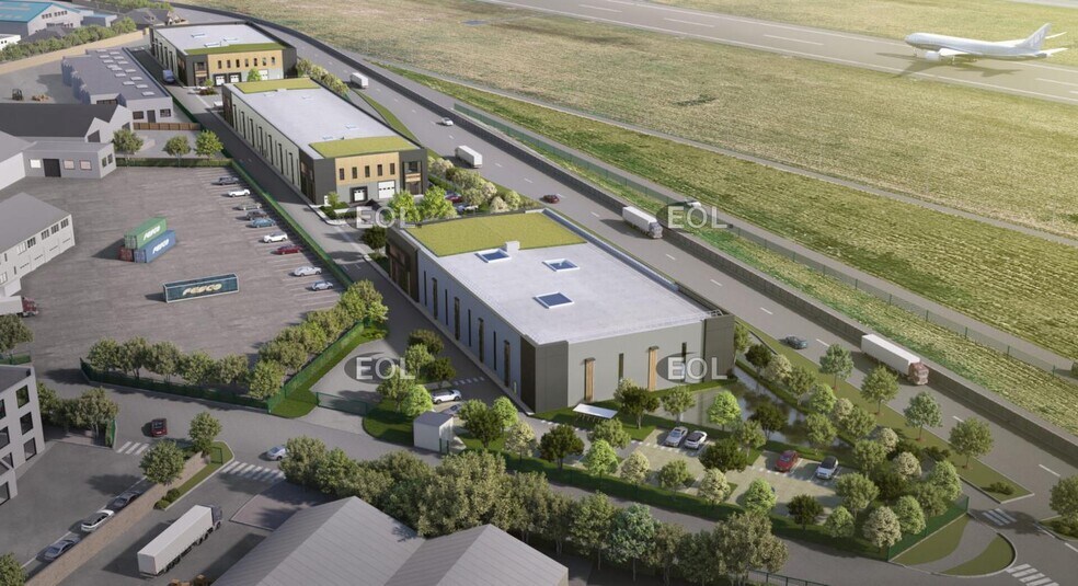 Industrial in Wissous to rent - Aerial - Image 2 of 4