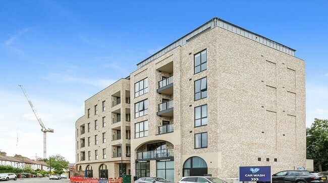 More details for 1 Station Rd, London - Office to Rent