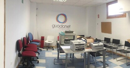 Retail in Guadalajara, Guadalajara to rent Interior Photo- Image 1 of 6