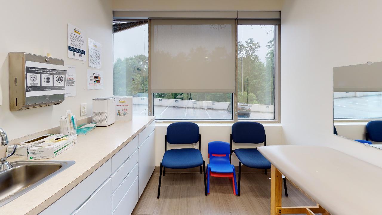 755 Mount Vernon Hwy NE, Atlanta, GA to rent Interior Photo- Image 1 of 33