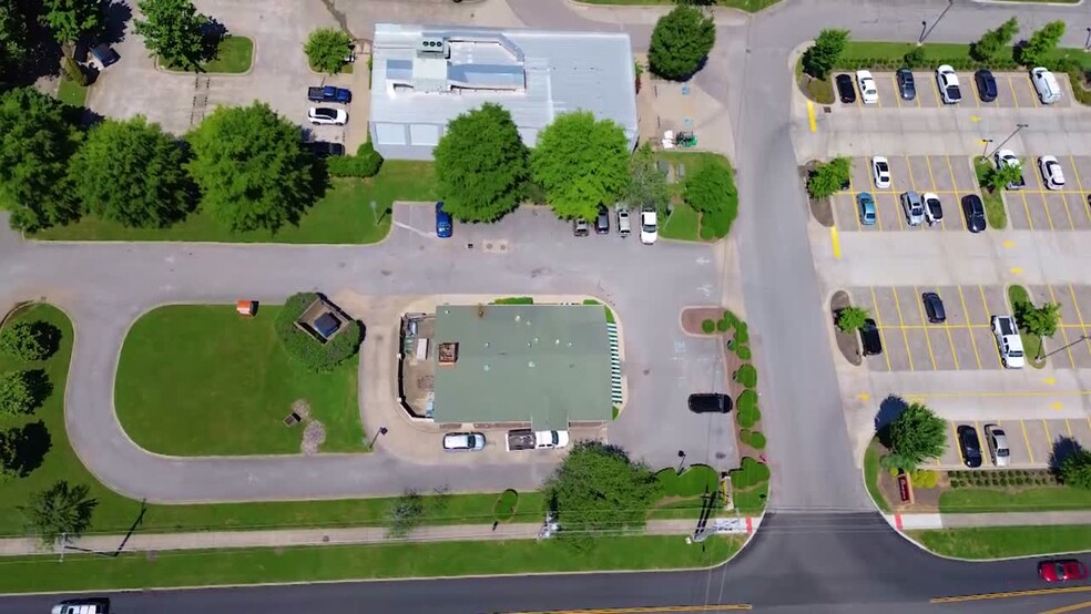 386 Southwinds Blvd, Franklin, TN for sale - Commercial Listing Video - Image 2 of 5