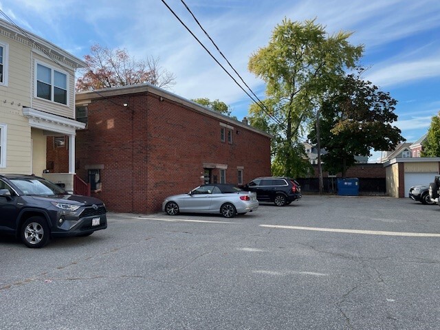 359 Main St, Haverhill, MA for rent - Building Photo - Image 2 of 11