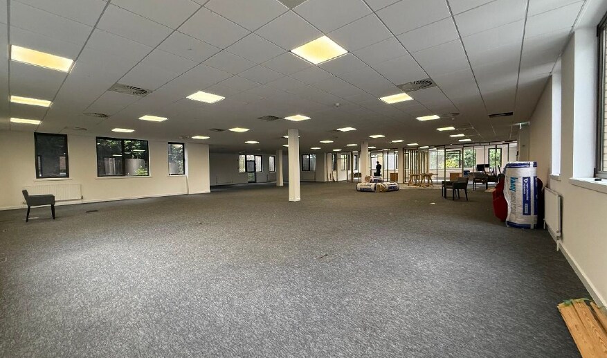 Bessemer Rd, Basingstoke for sale - Building Photo - Image 3 of 5