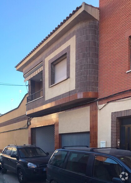 Calle De La Cruz Verde, 5, Alameda de la Sagra, Toledo for rent - Primary Photo - Image 1 of 2