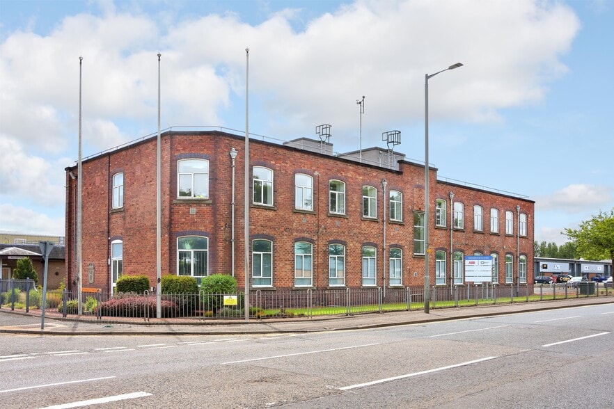 Earls Rd, Grangemouth to rent - Building Photo - Image 1 of 7