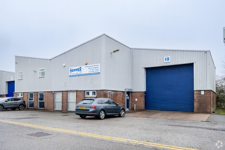 Maple Leaf Industrial Estate, Walsall for sale - Primary Photo - Image 1 of 1