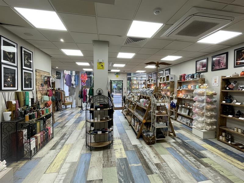 3 Bridge Gate, Hebden Bridge to rent Interior Photo- Image 1 of 2